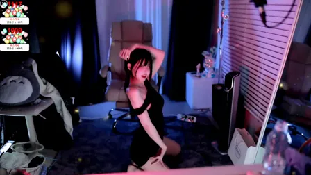 BJ苏希(말랑소히2)2025年3月08日舞蹈剪辑080023